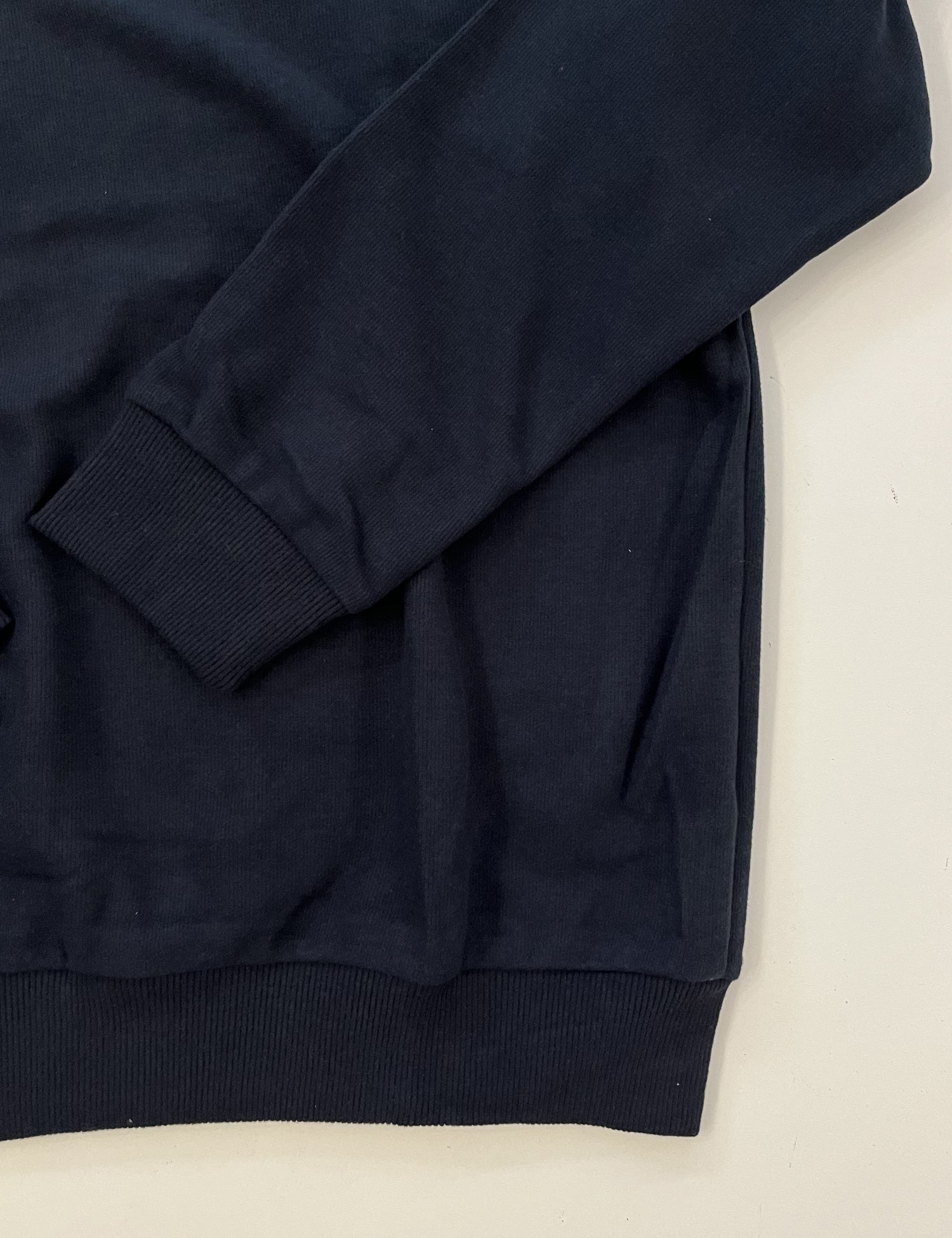 Ανδρική μπλε μακρυμάνικη μπλούζα με στρογγυλή λαιμόκοψη Plus Size EP2402810N φωτογραφία